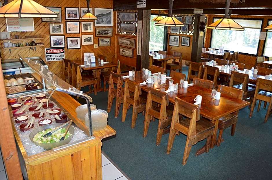 Rimrock Lodge LLC