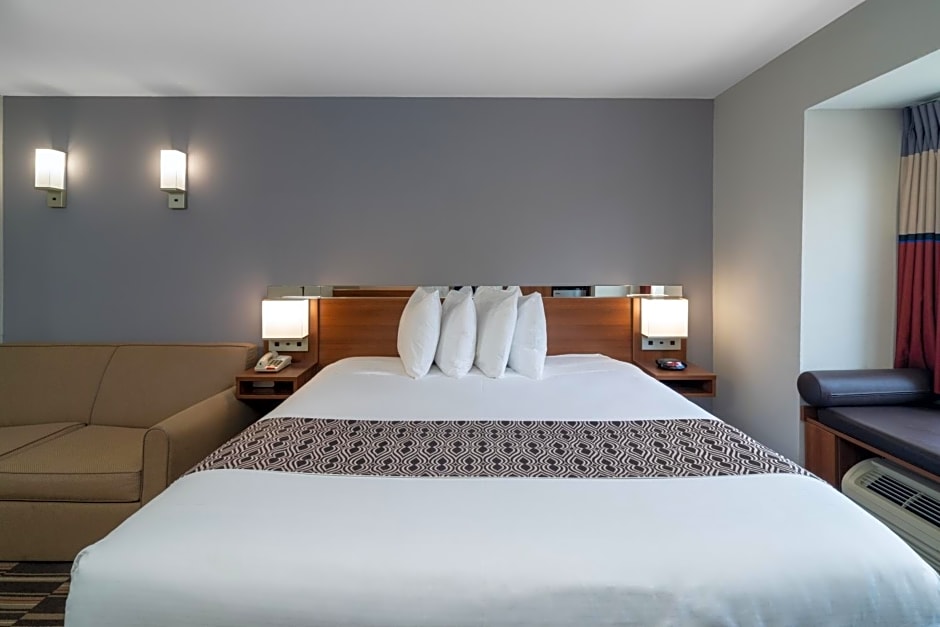 Microtel Inn & Suites by Wyndham Savannah/Pooler