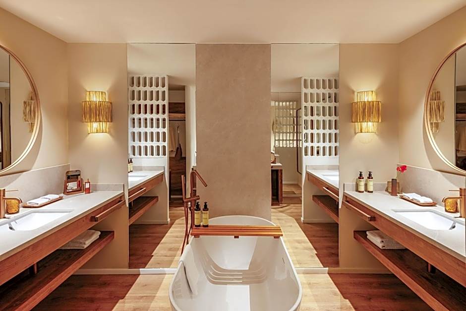 ME Ibiza - Leading Hotels of the World
