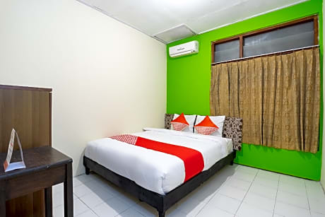 OYO 2454 Wanawiyata Homestay