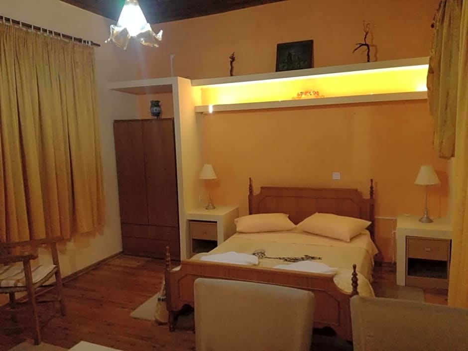 Pazinos Village Studios