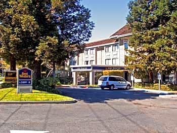 Best Western John Muir Inn