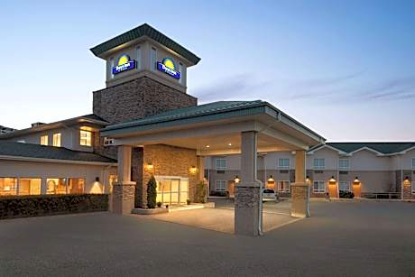 Days Inn by Wyndham Swift Current