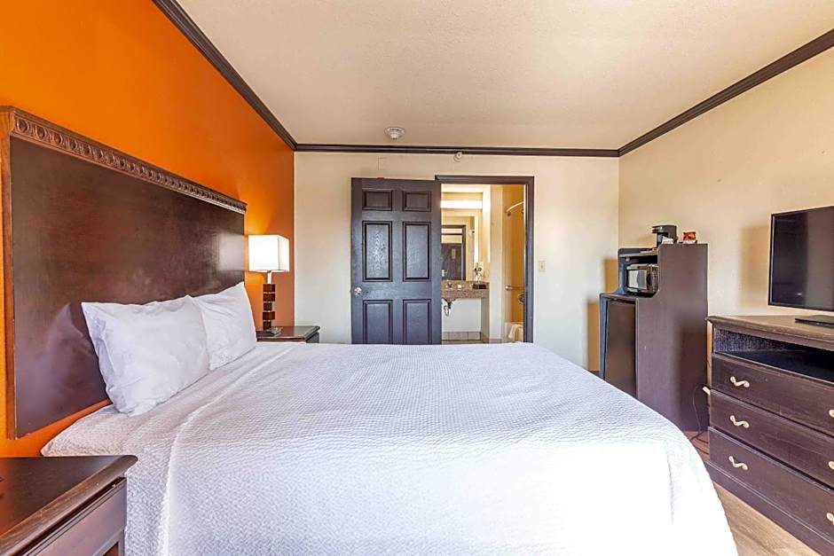 Days Inn by Wyndham Oklahoma City/Moore