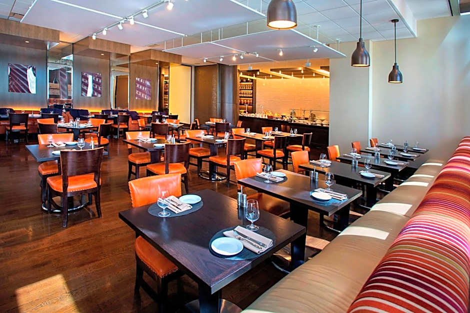 Teaneck Marriott At Glenpointe