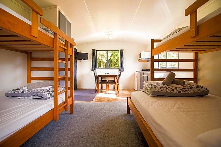 Stratford Motel & Holiday Park