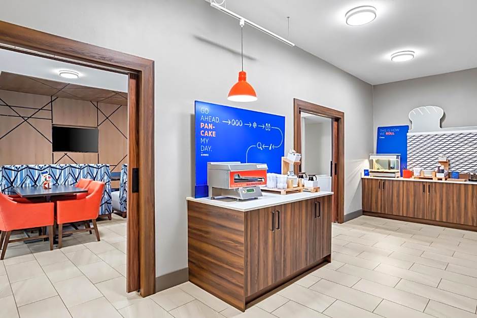 Holiday Inn Express & Suites Tumwater - Olympia By IHG