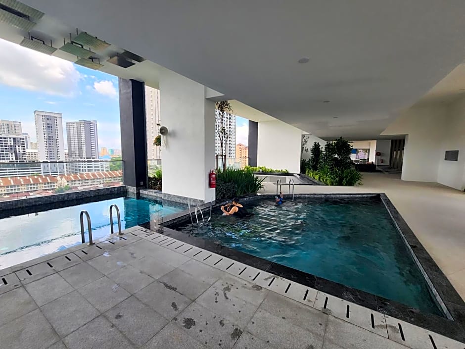 Urban Suite - George Town