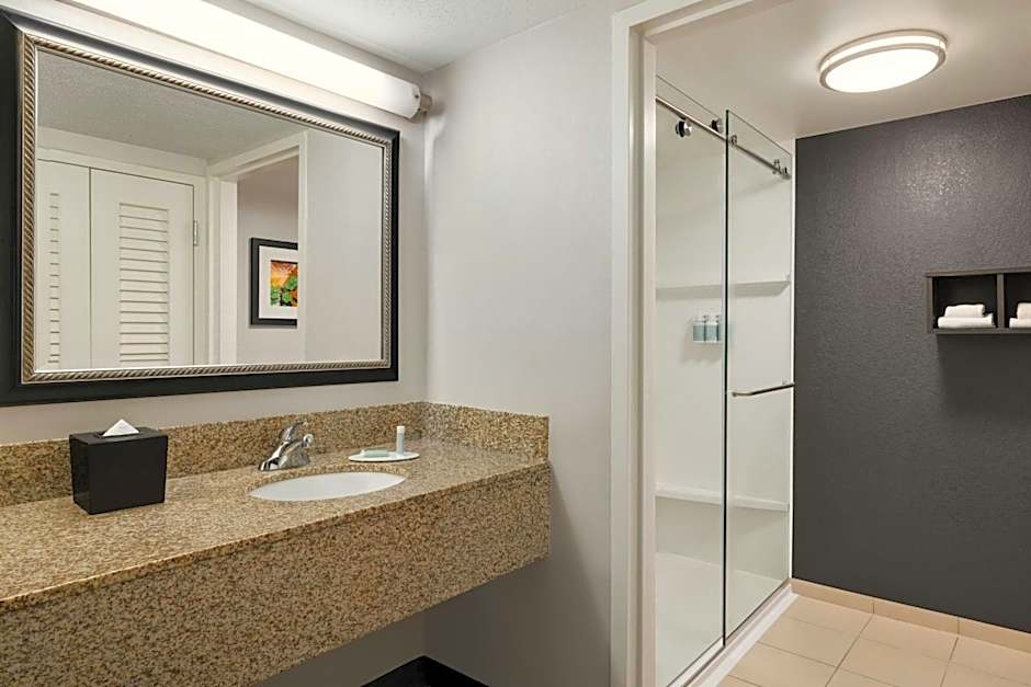 Courtyard by Marriott Greenville