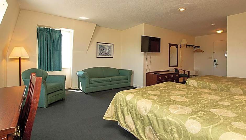 Country Squire inn and suites