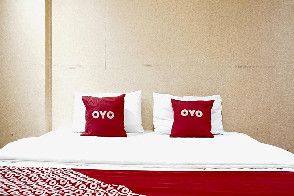 OYO 93545 Gateway Cicadas Apartment By Barbie Homestay