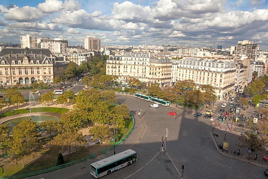 Hôtel de la Place des Alpes