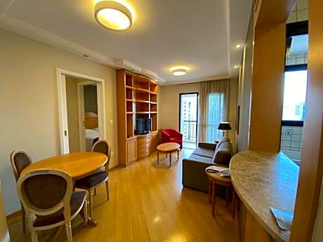 Flat Moema with kitchen and washing machine UH104