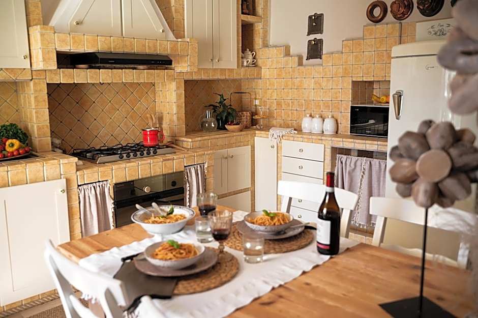 Baita Naturas con piscina idromassaggio calda, privata e gratuita