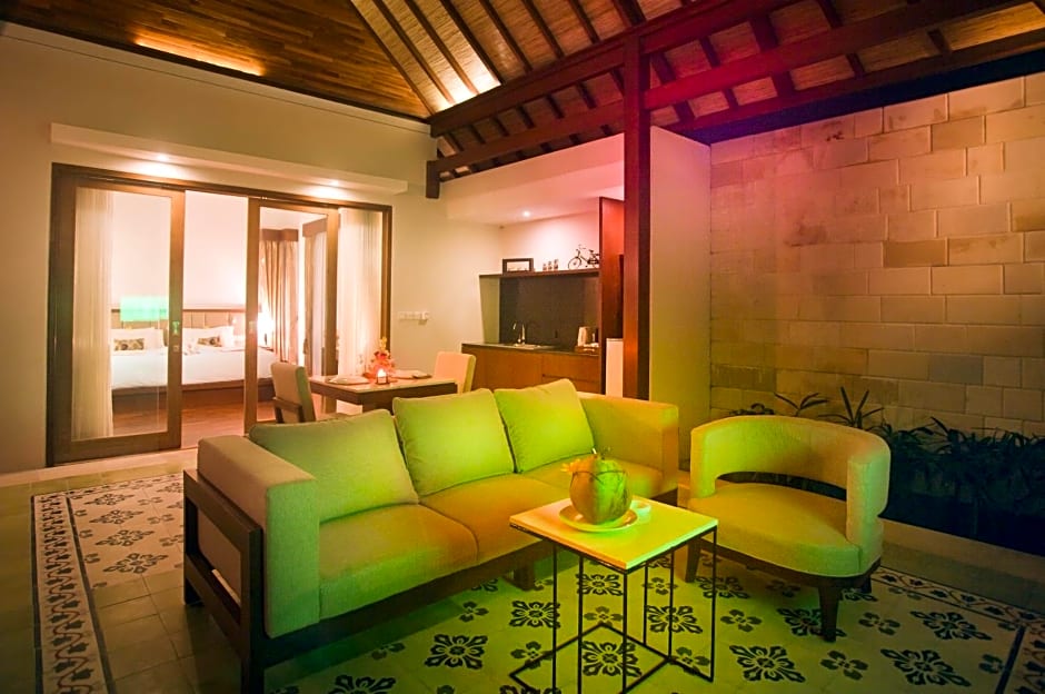 The Astari Villa and Residence
