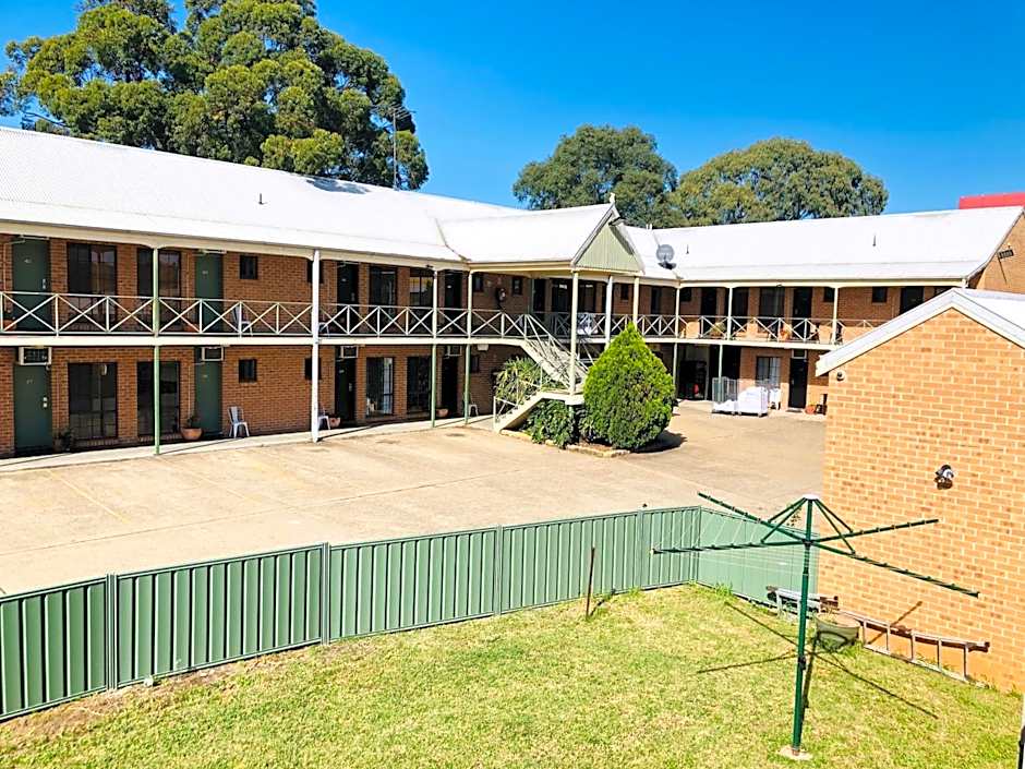 Campbelltown Colonial Motor Inn