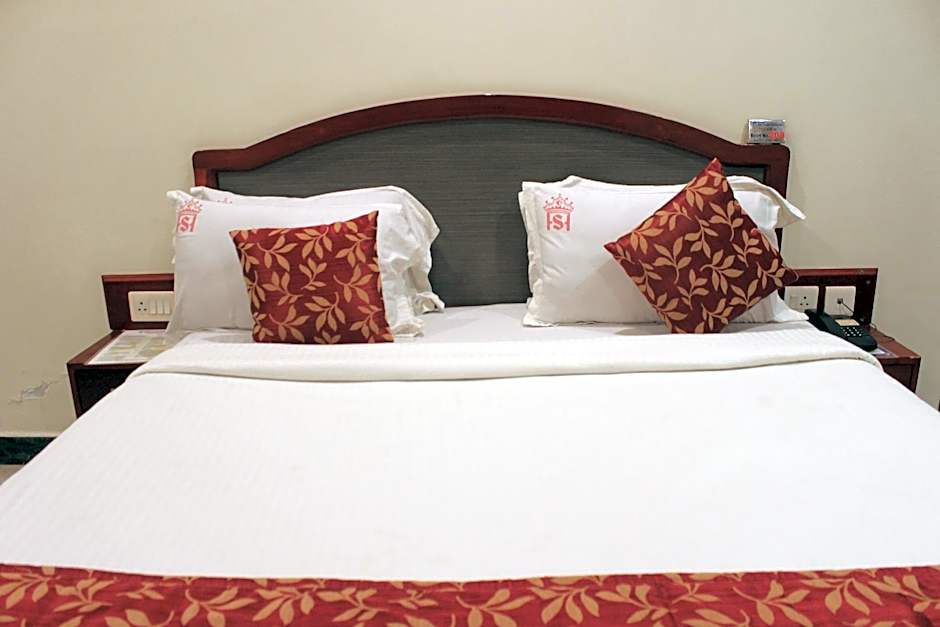 Hotel Sri Sabthagiri