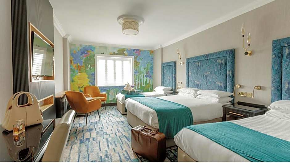 Ashdown Park Hotel
