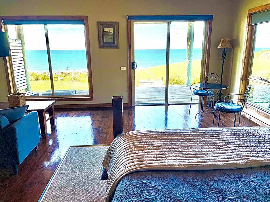 Castaways Apollo Bay