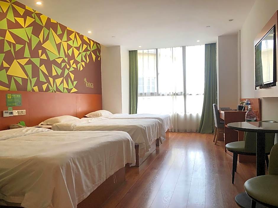 Vatica Hotel Fuyang Linquan Tenghui International City Branch