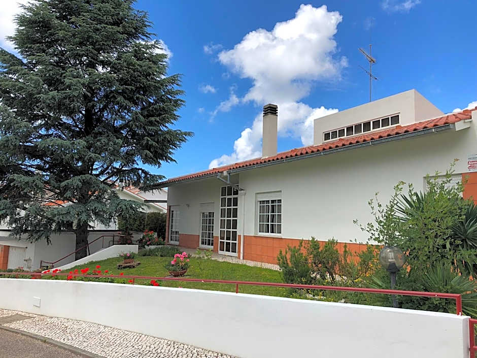 Photo 1 of 38 of Quinta Nova do Almeida
