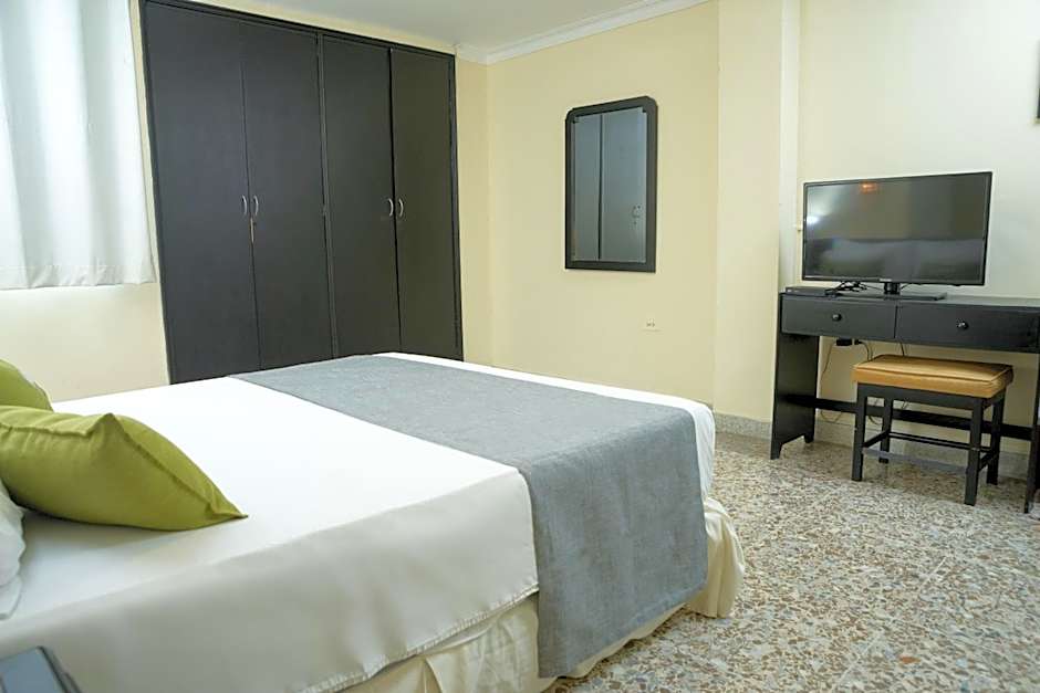 Ayenda 1313 Barahona 72