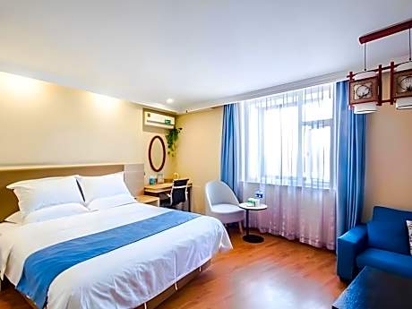 GTI - Superior Queen, Chess