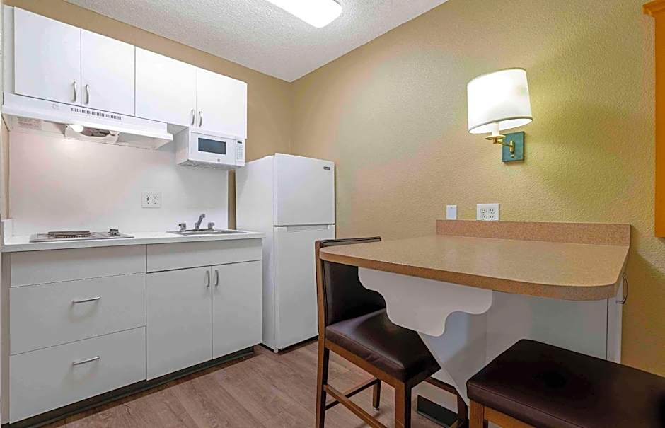Extended Stay America Suites - Sacramento - South Natomas