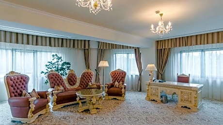 Presidential Suite Executive Lounge-200m2-view Dumbrava Forest Balcony-working Desk-spacious Sitting