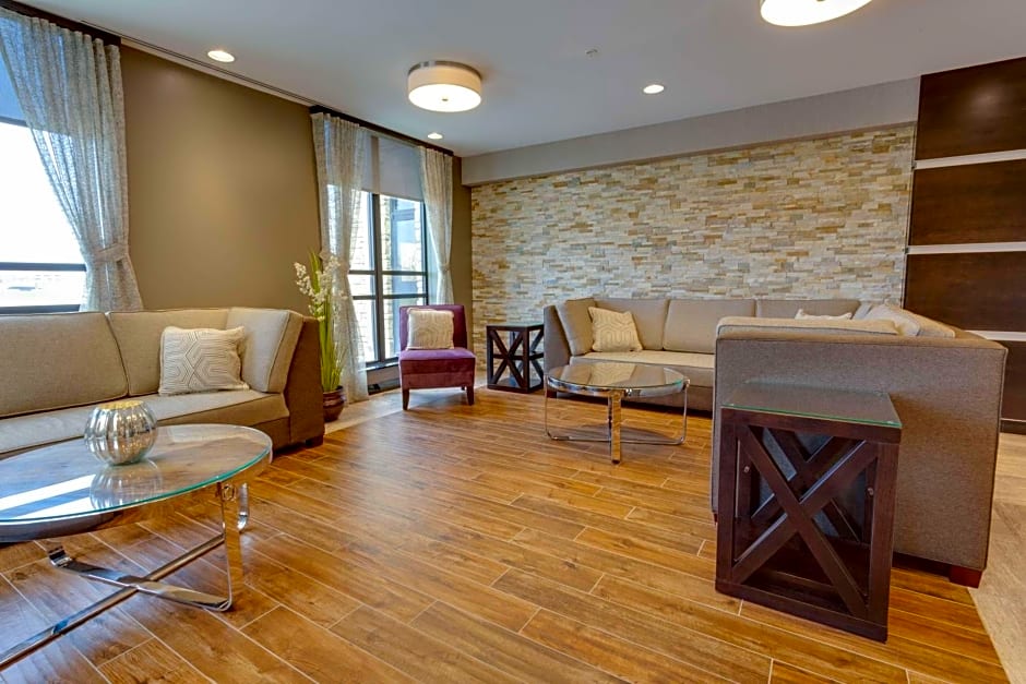 Drury Inn & Suites Overland Park