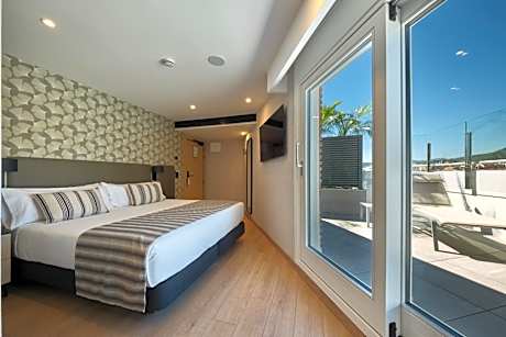 Premium Double Room with Terrace