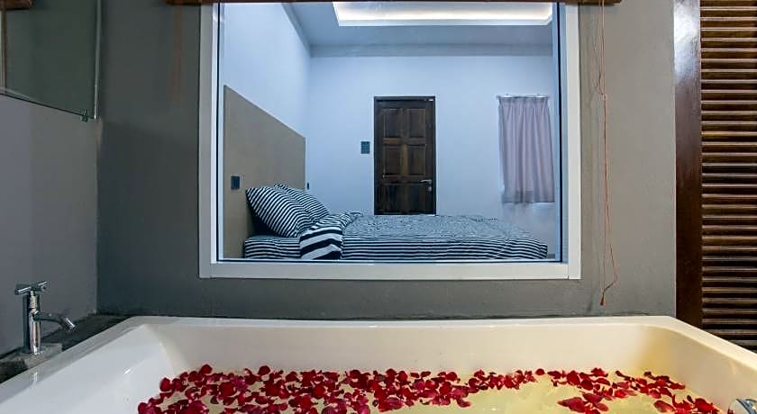 88 Fine Hotel