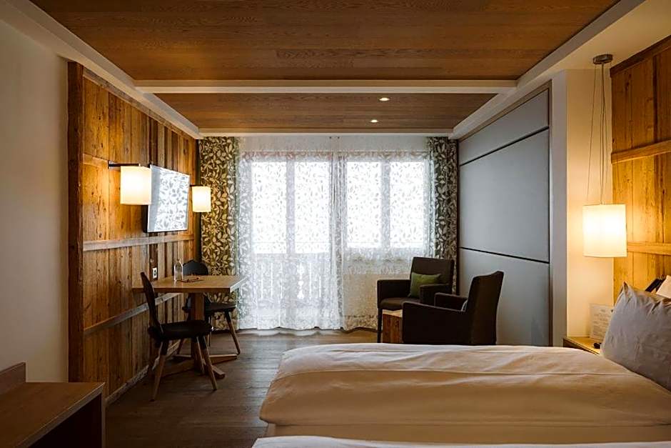 Adler Adelboden