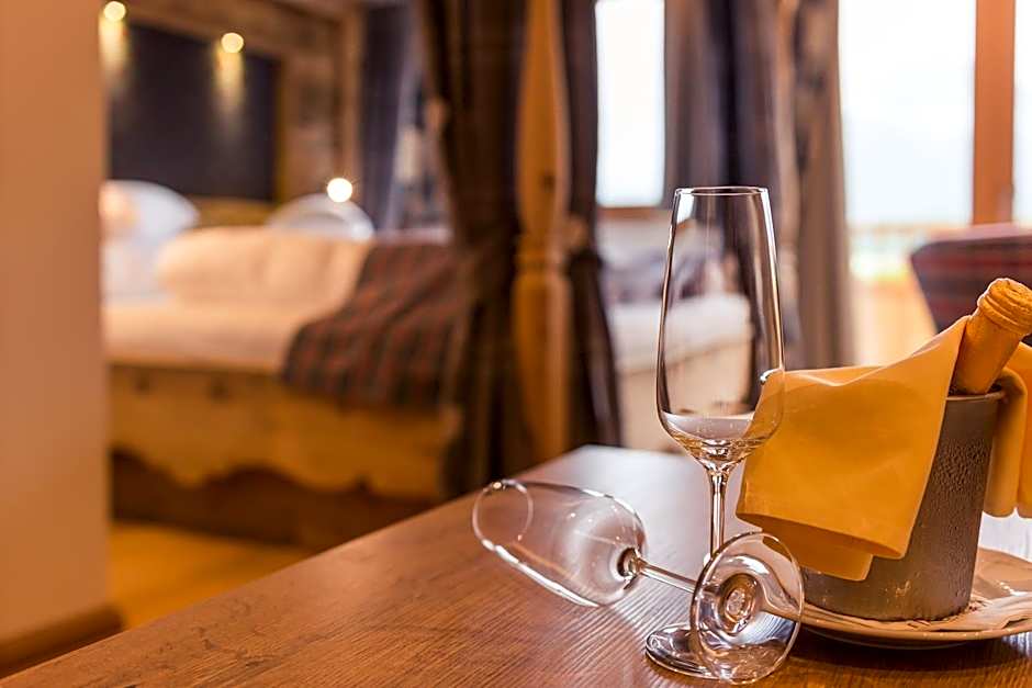 Verwohnhotel Kristall