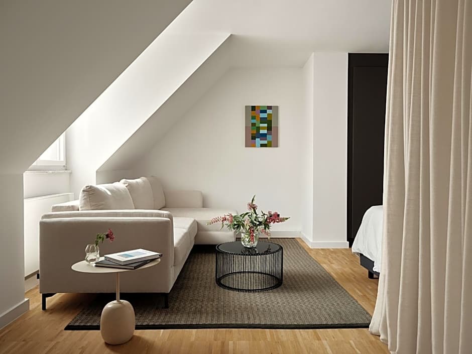 Bob W Munich Schwabing