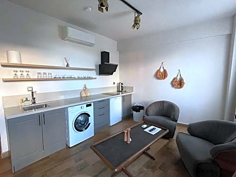 Standard Triple Studio