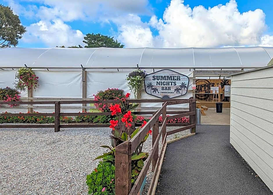 Monkey Tree Holiday Park