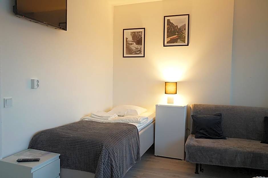 Inn Tourist Hostel
