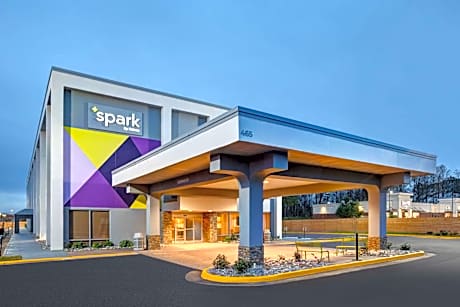 Spark by Hilton Jackson Ridgeland