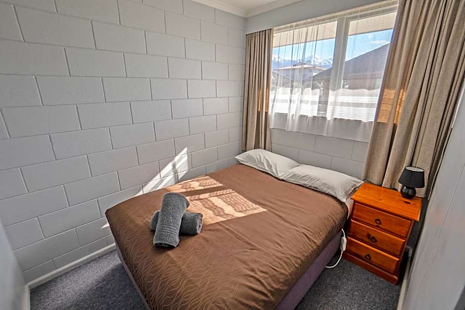 Photo 1 of 12 of Apartment