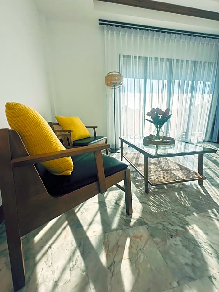 Ocean Pie Phuket - Adult Only