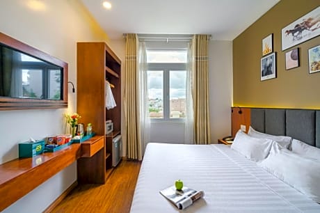 Executive Double or Twin Room with Balcony