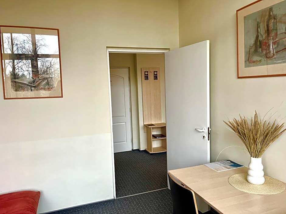 Palangos Dailė Self Check-in