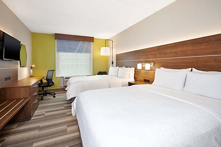 Holiday Inn Express Hotel & Suites Warrenton By IHG