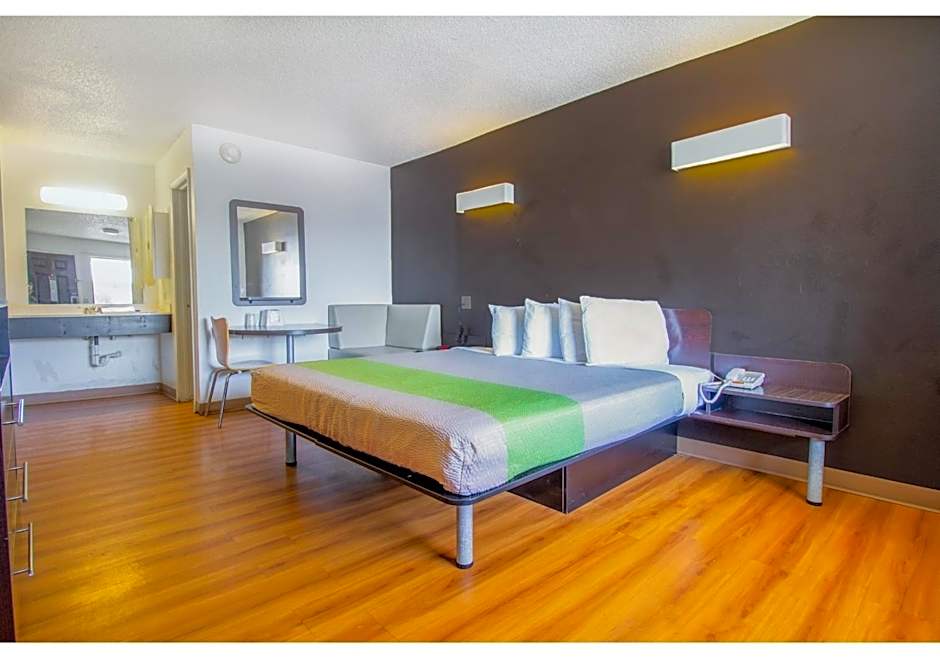 Studio Inn Exten Stay Oklahoma City Airport – Oklahoma City, OK