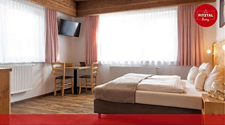 Studio with Mountain View