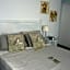 A1 Kynaston Guest House bed and breakfast or self catering