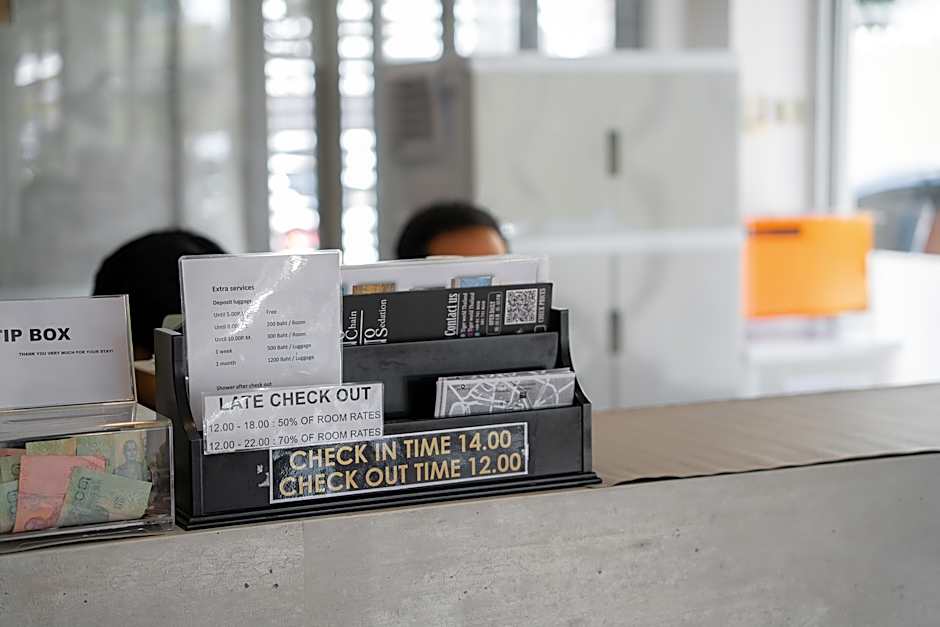 Ratchadamnoen Residence by ZUZU