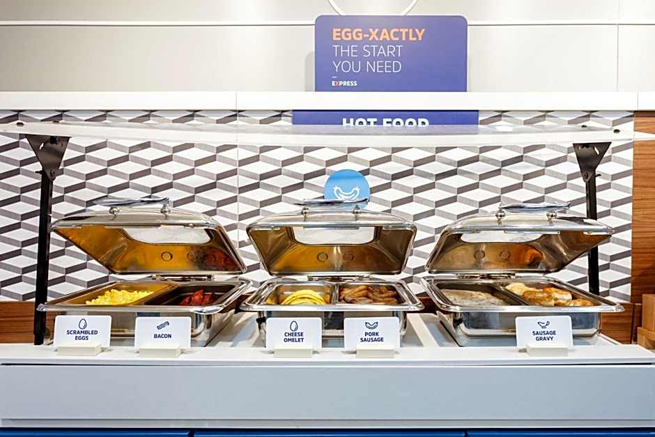 Holiday Inn Express & Suites Williamsburg By IHG