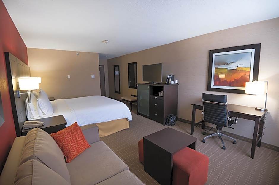 Holiday Inn Express Hotel & Suites Chatham South By IHG